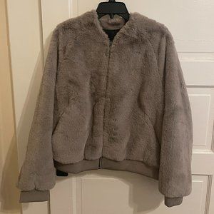 NWT Banana Republic Factory Faux Fur Bomber Jacket